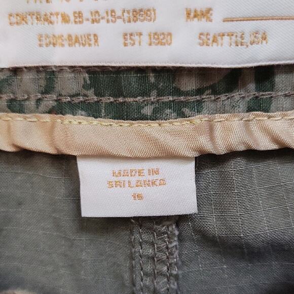 Eddie Bauer Ripstop Women Bermuda Shorts Size 16 Green & Orange - Picture 9 of 11